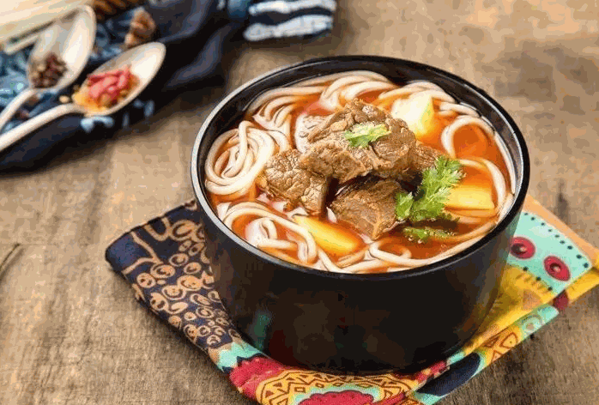 一锅香牛肉米线